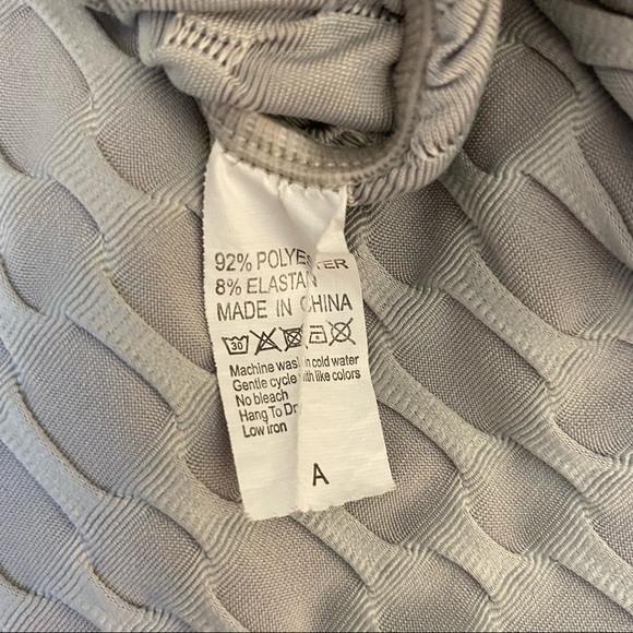 4/$50 Anti Cellulite Grey Leggings - Picture 3 of 11